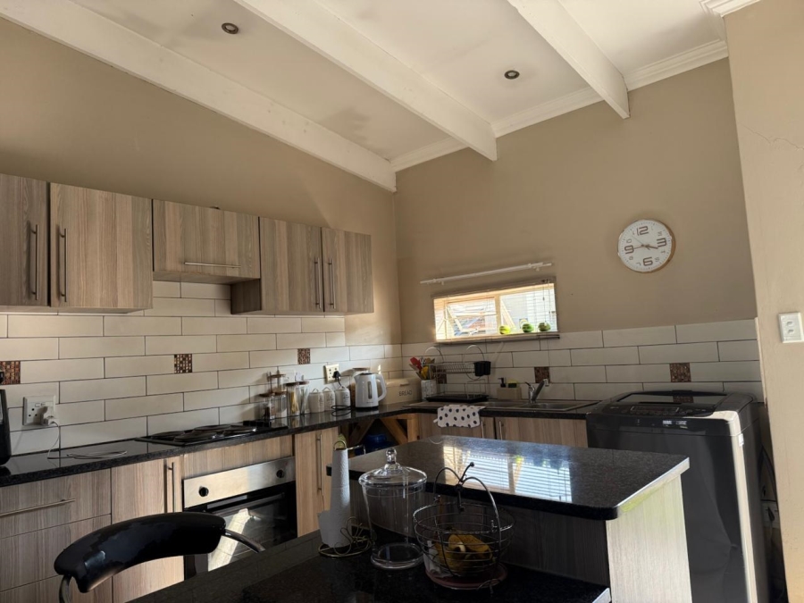 3 Bedroom Property for Sale in Waterval East North West